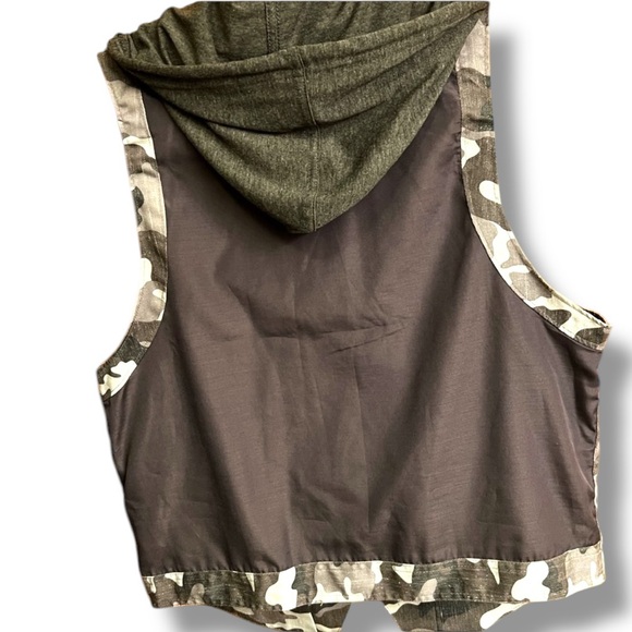 Carbon casual, hooded button up hidden zipper vest - Picture 3 of 7